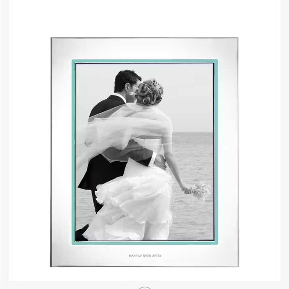 Elegant Silver Picture Frame with Blue Accent